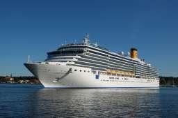 Costa Fortuna Rederi: Costa Cruises Byggd: 2003 Längd: 272 meter GT: 102 587 Passagerare: 2680 Antal