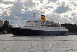 Quest for Adventure Rederi: Saga Cruises Byggd: 1981 Längd: 164 meter GT: 18 591 Passagerare: 540 Tidigare