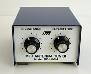 Hela byggbeskrivningen hittar du på denna adress: http://www.hard-coredx.com/nordicdx/antenna/lab/coupler.