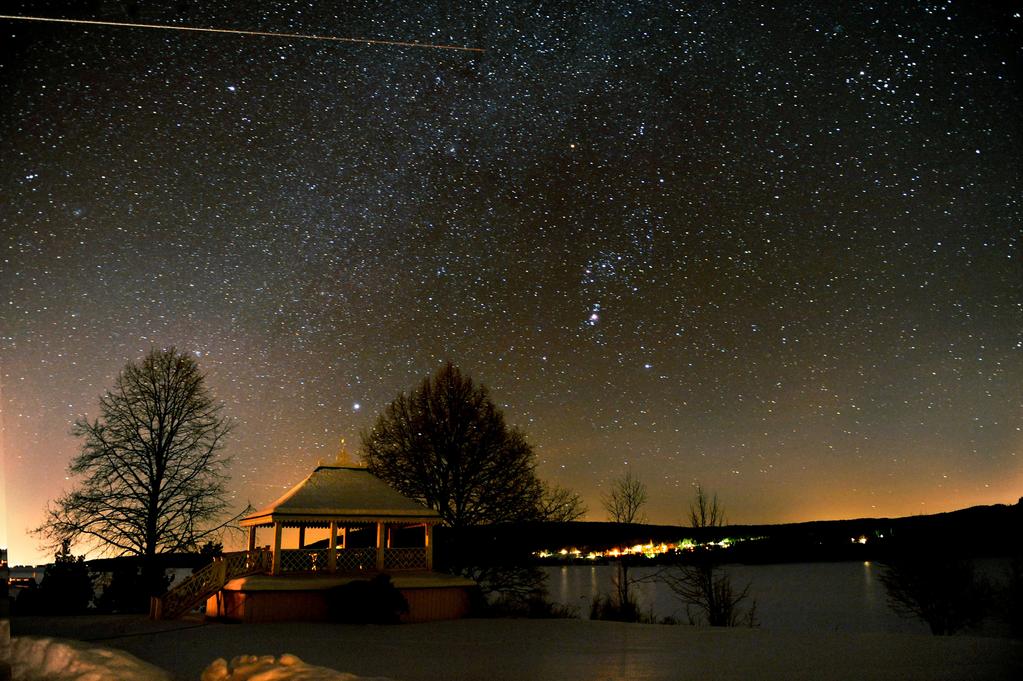 9 ( ) ** "+,- &) *&-.,/+- "( * /0 /*1 2342 Då börjar det bli dags för populära Värmland Starparty, årgång 22 som går av stapeln 24-26 februari 2012.