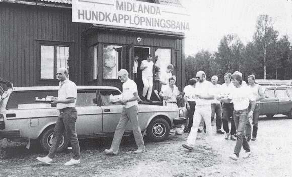 9. Sammy Star, S-E Edvinsson, Cim 50 10. Flipper J:r, Gunnar Åström, SDA 55 De fyra grenar som räknats på var: antal segrar, prispengar, antal segrar per start och prispengar per start.