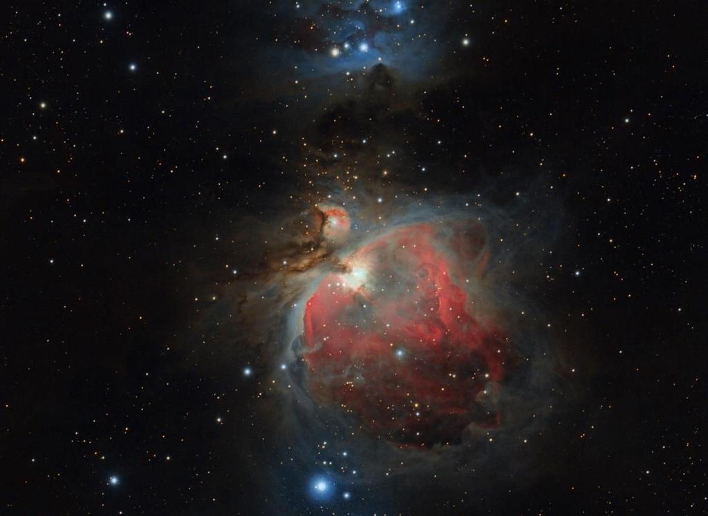 42 M42.
