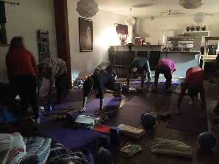 Uppskattad yogakurs Working equitation Vid tre tillfällen i november-december gavs våra medlemmar tillfälle att prova på Working Equitation, WE, som ett komplement till den vanliga dressyrträningen.