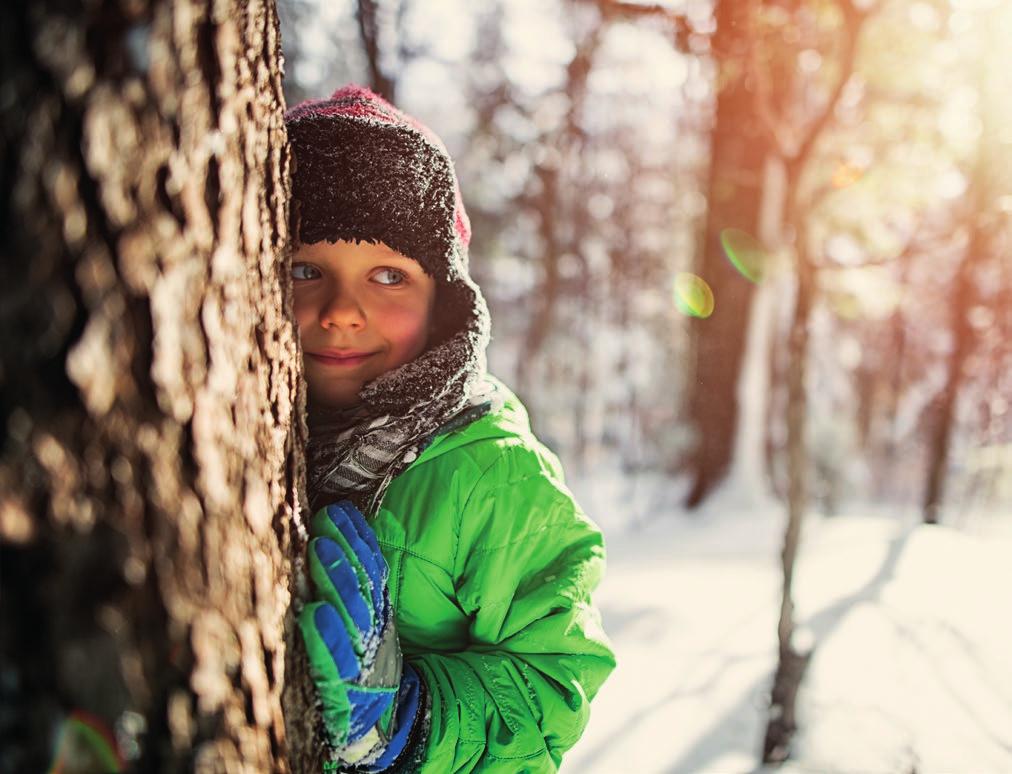 Anssi fann sin egen väg Anssi växte upp i Rädda Barnens barnhem. Han berättar hur han fann sin egen väg. blev omhändertagen eftersom min mamma lämnade mig Jag på daghemmets gård.