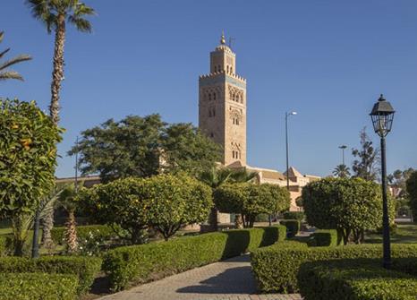 Dag 2, söndag 4 november: Marrakech Efter frukost möter Maria upp för en promenad i Marrakech gamla stadsdelar medinan och den gigantiska souken (basaren).