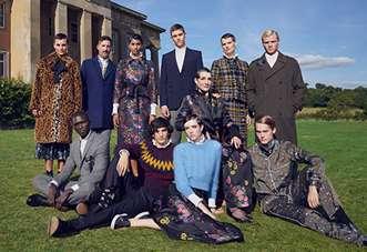 Organisationerna Ethical Consumer och Fashion Revolution placerade H&M-gruppen på tredje plats i Fashion Transparency Index 2017, som mäter hur öppna världens 100 största modeföretag är med sin
