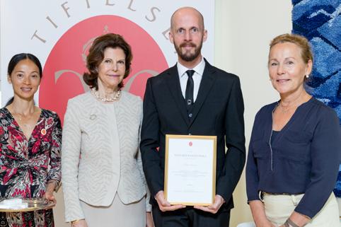 Mål och innehåll Syftet med utbildningen är att ge dig personlig utveckling och en unik spetskompetens som vårdare och handledare inom demensvård.