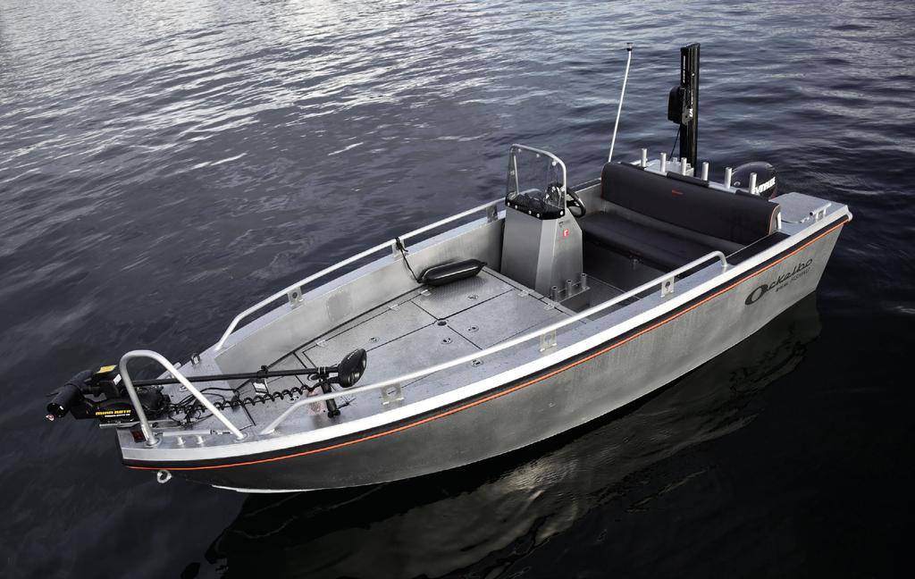 Du har varit med och utvecklat nya Ockelbo B16AL Fishing. Vad utmärker den från B16AL? Det här är båten för den som vill ha en renodlad sportfiskebåt.