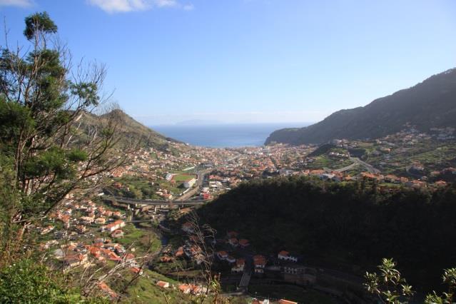 Madeira, Machico Funchal, 4 nätter 2(7) Dag 1 Ankomst till Madeira Oavsett när du landar på Madeira så möter vi dig och kör dig till kuststaden Machico där du bor första natten.
