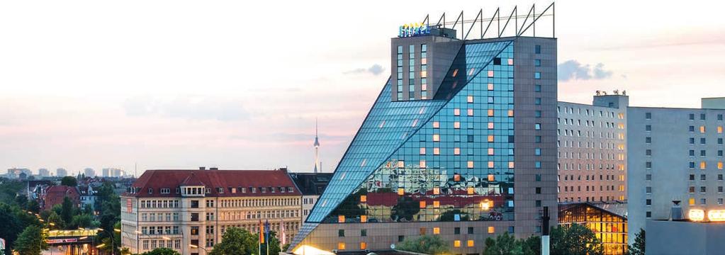 frukost Middag på hotellet exklusive dryck Dans på hotellet Väljer ni TT-Line även för er hemresa, kan vi erbjuda er ett specialpris till 495:- per person inklusive plats i tvåbäddshytt, middag och