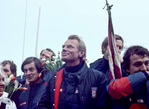 Legendarer i tävlingen! Vinnarna av tävlingen blir genast legendariska seglare, inte bara för att de genomfört den tuffa tävlingen utan för att de också varit snabbast!