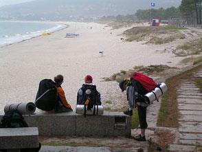 Till världens ände/camino Finisterre, Santiago de Compostela Fisterra Muxia, 7 nätter 3(6) Dag 6 Fisterra Lires En avkopplande dags vandring längs Playa del Rosuro.