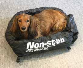 Du bör också börja träna din hund utan tyngd för att sedan successivt fylla väskorna med innehåll. Handduk PVA 66x43 cm, blå Praktisk handduk.