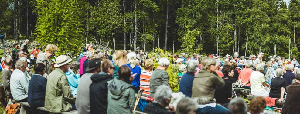 försvinner Författaren Anna Jörgensdotter får i år den stora äran att hålla invigningstalet på Dan Anderssonveckan Hennes senaste roman Solidärer har fått en lång rad priser och utmärkelser Anna är