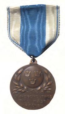 Utmärkelsetecken Sida Utmärkelsetecken Sida Sydkustens marinbas förtjänstmedalj 2000-109 Södermanlands försvarsområdes förtjänstmedalj 1990-2000 93 Södermanlands regementes förtjänstmedalj 2000-2004