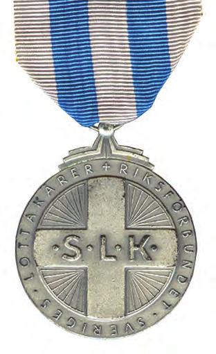 a National League of Swedish Lotta -Corpses medal of merit in gold and silver (a), SLKgm/sm.