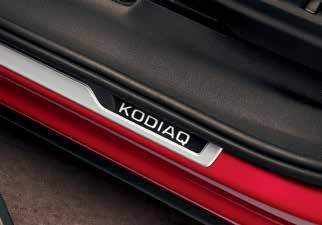 väderförhållanden). LOGOTYP Bilen förses med originalemblemet för SportLine på de båda främre stänkskärmarna.
