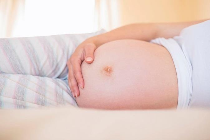 Därför kan gravida bli svårt sjuka Immunförsvaret försämras successivt under
