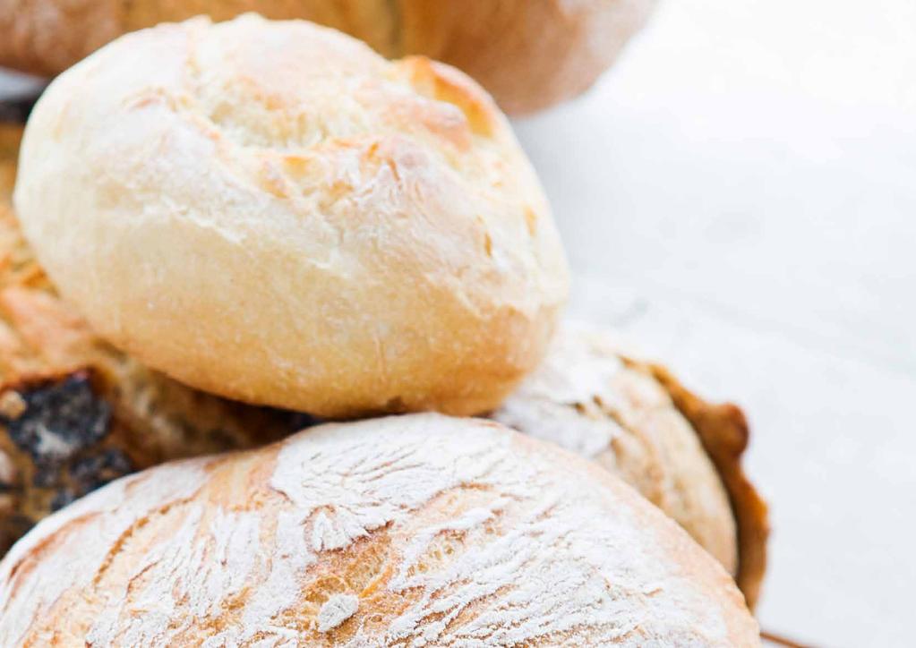 Vårt sortiment MATBRÖD Vackra former med både runda bröd och