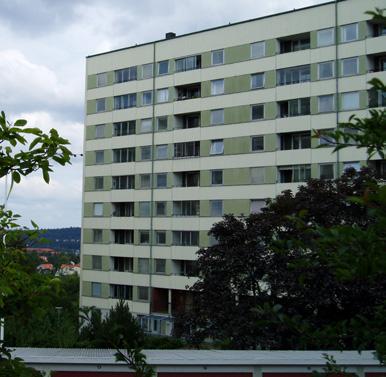 Sydows gata 32.