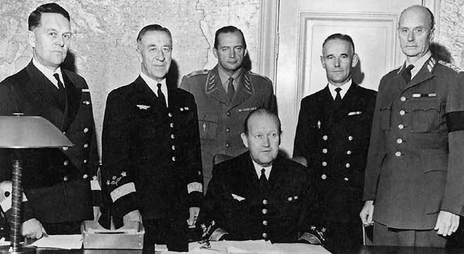 under våren 1961, kan ha spelat in här. Det verkar överhuvudtaget varit en turbulent tid i krigsmaktsledningen.