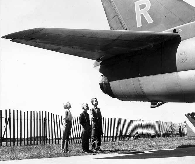 senare kan sägas vara. Den allmänna radikalisering som brukar förknippas med 1968 och avståndstagandet från USA:s krigföring i Vietnam hade ännu inte inträffat.