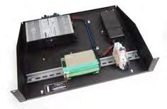 T8 T8 TETRA REMOTE CONTROL BOX Larm in Styrning ut Sepura SRG som modem 6 Öppna portar eller relästyr valfri utrustning och överför driftlarm Relästyrning används för t.ex.