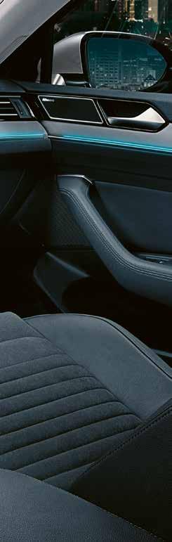 Infotainment Nytta och nöje Radio Composition Media Navigation Discover Pro Passat har den senaste generationen av Volkswagens infotainment system.