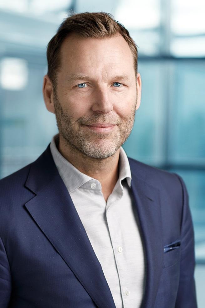 KOMMENTARER AV JOHAN DENNELIND, VD & KONCERNCHEF Bästa aktieägare och Telia-följare.