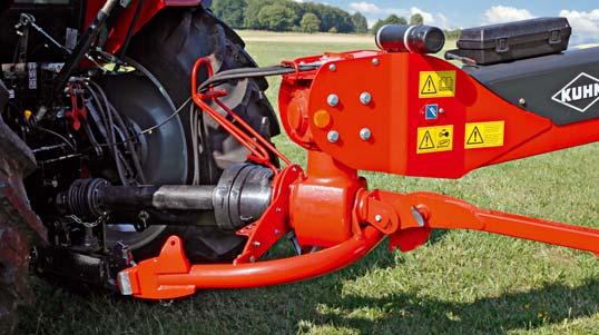 KUHN PLUS KRAFTFULL TILLKOPPLING Det extra kraftiga GIRODYNE vidvinkeldraget möjliggör svängar över 90 samtidigt som PTO-axeln