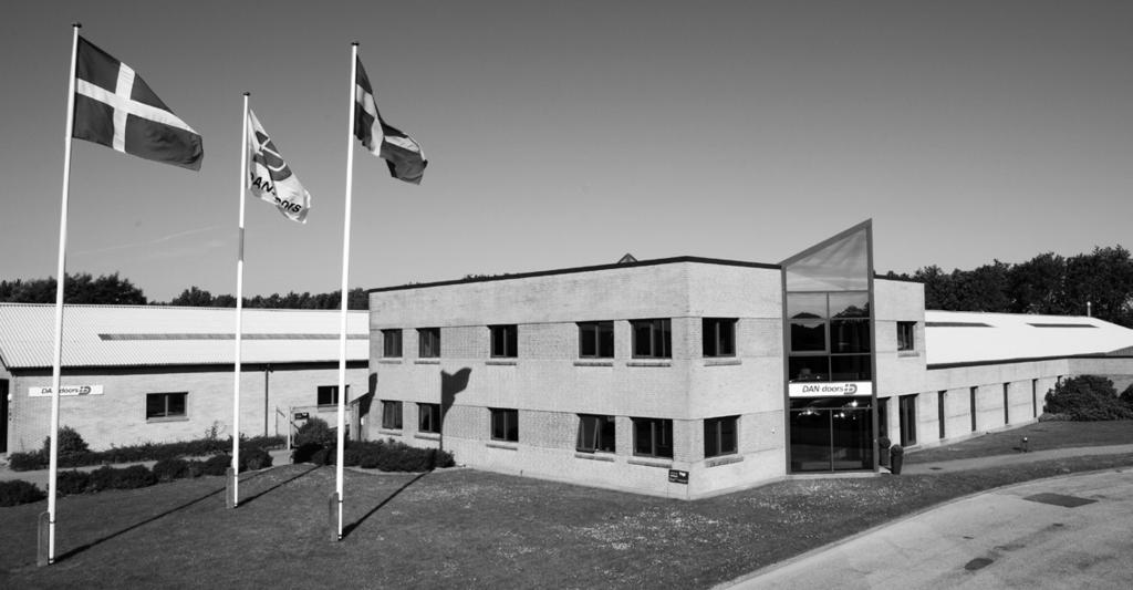 framtidssäkrad lösning av högsta kvalitet. Amdi S. Kjærgaard DAN-doors ligger i Stilling vid Skanderborg i Danmark.