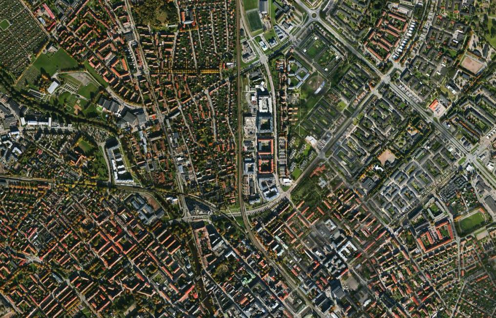 inblandade, med olika upplåtelseformer - hyresrätter, bostadsrättsföreningar, radhus, förskola och andra