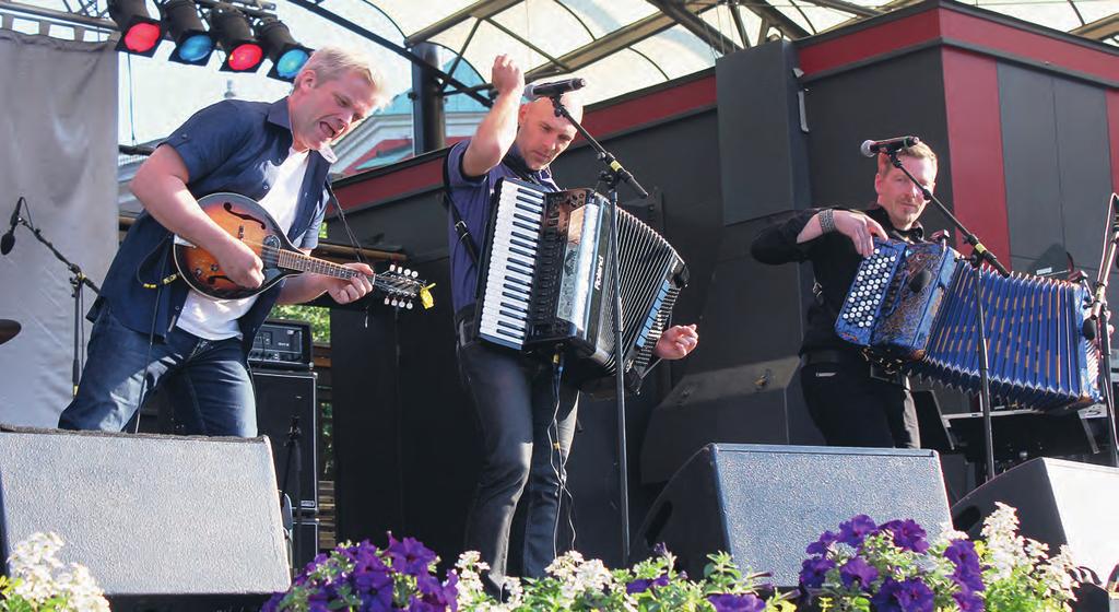 Jannes Frickeboda. 5 folk festival En folkfest! 5 Folk Festival med Sveriges fem nationella minoriteter i fokus var ett mycket lyckat inslag i Stockholm i sommar.