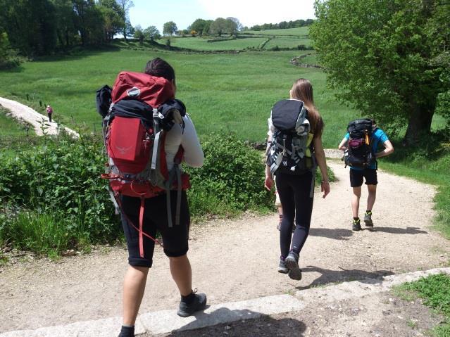 Den franska vägen, Sarria Santiago de Compostela, 8 nätter 2(7) Dag 1 Ankomst till Spanien Kommer du till Santiago de Compostela eller A Coruñas flygplats tidig eftermiddag tar du lämpligen