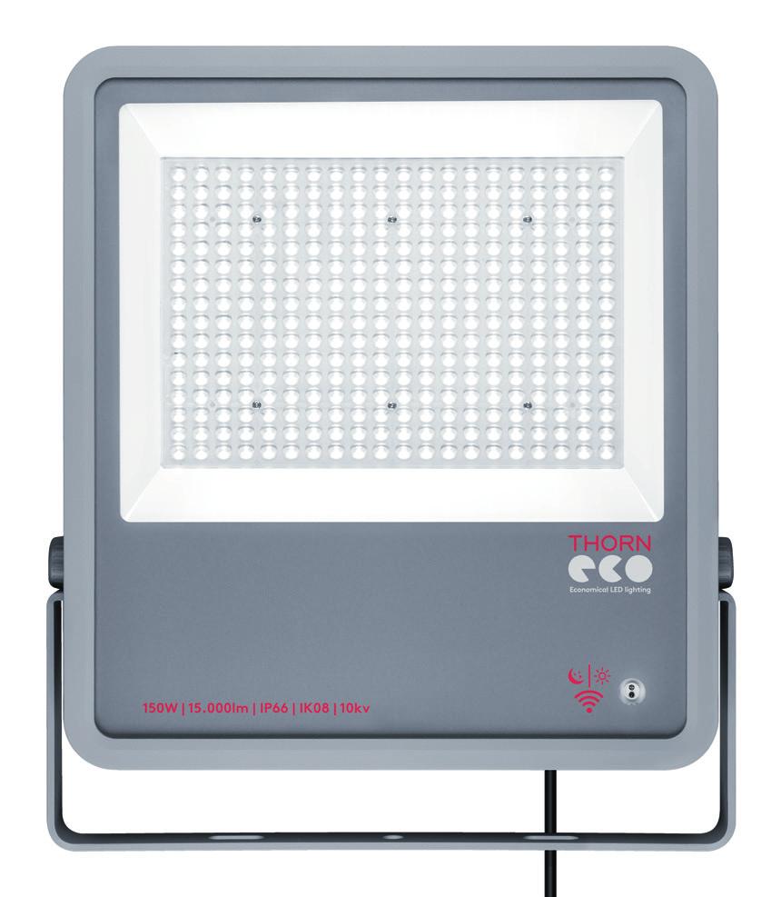 L W L W H LEO LED FL IP65 75W 84 272 67 347 LEO LED FL IP65 1W 84 272 67 347 LEO LED FL IP65 15W 84 366 72 456 LEO LED FL IP65 2W 84 366 72 456 H Ljusfördelning Beställningsguide Leo 15 lm cd/klm