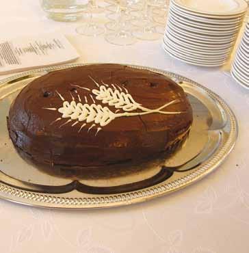11. märts 2011 5 Loobumine ja keskendumine sellele, mis on järele jäänud nii ütlesin ma 1990ndatel minimalismi kohta. Nüüd tean, et selline on minu elu.