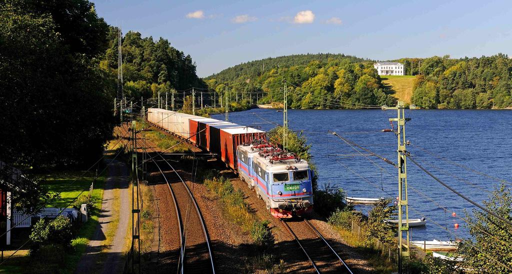Systemperspektiv för hållbar utveckling De regionala utmaningarna ställer krav på ett systemperspektiv. Godstransporter är inte en isolerad företeelse utan en del av samhällsplaneringen.
