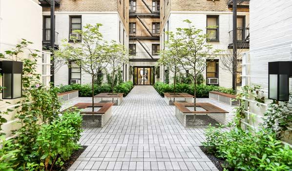 220 West 23rd Street och 220 West 24th Street, New York hyrorna tar över taktpinnen Efter tio kvartal med sjunkande avkastningskrav, bedömer vi att avkastningskraven var oförändrade under detta