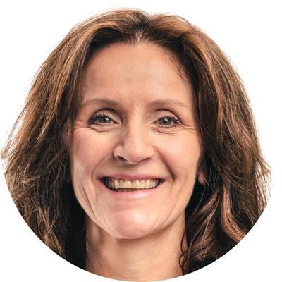 Brinner för demokratifrågor, och har ett stort intresse för finanspolitik. 8. Markus Jonsson, fil. mag. Linköping Magisterexamen i historia från Linköpings universitet.