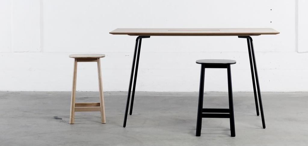 PAPER TABLE HIGH PAPER HI 1200X800 WHITE LAMINATE 6.410 8.015 HEIGHT 900MM WHITE PIGMENTED ASH LAMINATE 6.795 8.