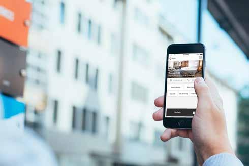 och i mindre ut sträckning via dator, så kommer även själva vistelsen att bli alltmer mobil genom mobil incheckning, mobila nycklar och mobil ut checkning.