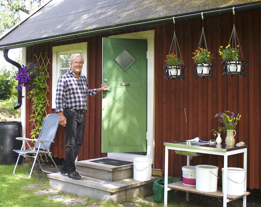 Eestirootslane 23 Hemma på två ställen ett besök hos Lars Göran Bäckman, Förby Backesa, Ormsö. Text och foto Lena Weesar Det var inte helt lätt att hitta till Lars Göran Bäckman i Förby på Ormsö.