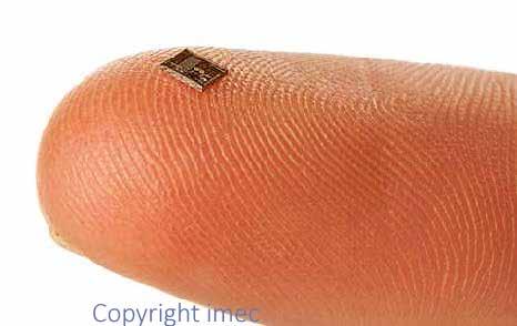NANOELEKTRONIK 30 cm Plattan på bilden är tillverkad av kisel (Silicon) som är grundmaterialet för alla nanoelektronikprodukter.