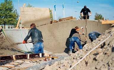 2001 Bryggeriet bygger utbildningssalar och startar en projektledarutbildning i samarbete med Malmö Högskola och Österlens Folkhögskola.