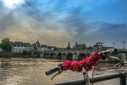 utanför Paris.