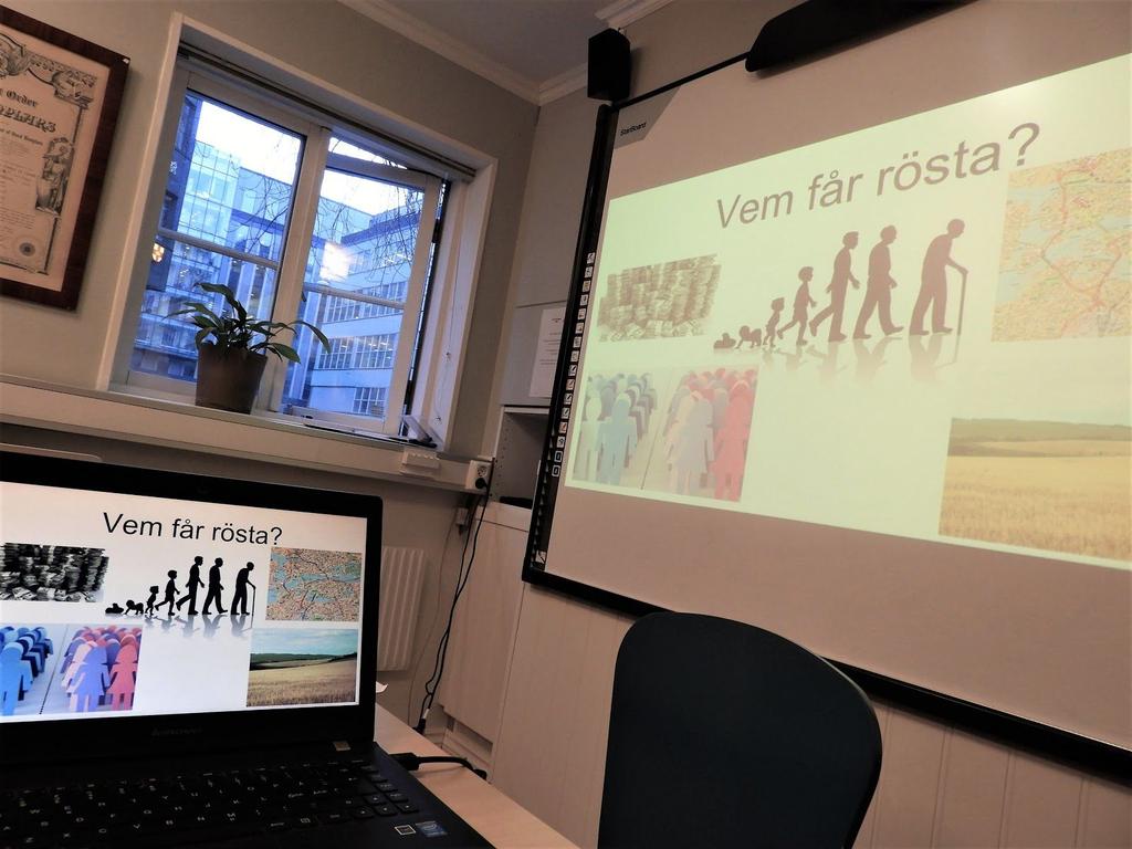 skola och inom ideell verksamhet. Utifrån workshopspassen har vi sammanställt de övningar och metoder som fungerade bäst och skapat detta metodmaterial.