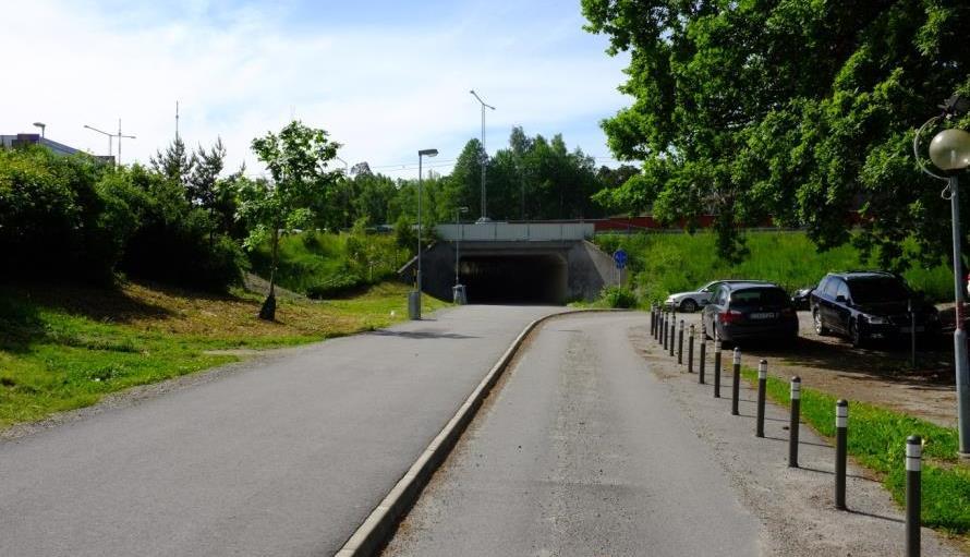 Figur 40 Exempel på gångstråk under Värmdöleden Landmärken
