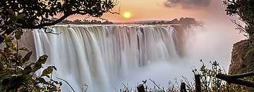 Botswana flygsafari med Victoriafallen Ett oförglömligt äventyr i det vildaste och mest ursprungliga Afrika!