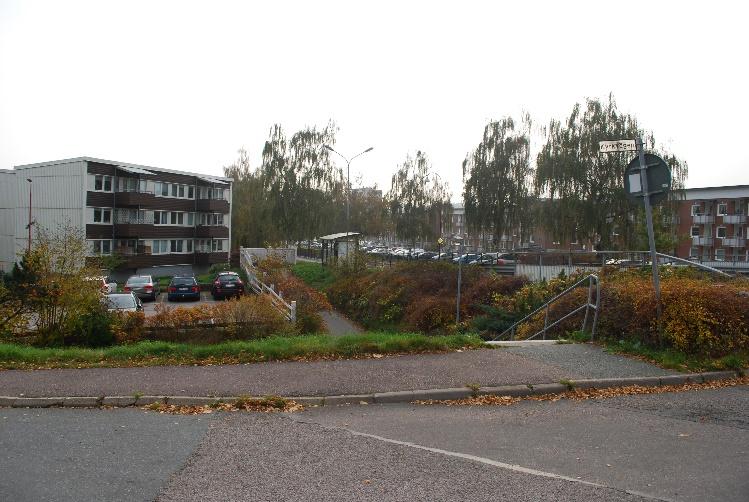 Ekdala Storlek på yta: 2700 m 2 Markägare: Härryda kommun Bef användning: grönyta, bostadsnära rekreation Bef antal parkeringsplatser: 0 Arbetsnamn: 4.