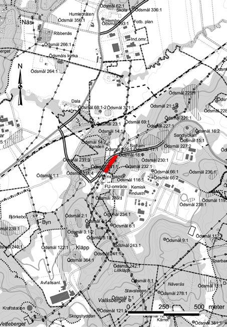 Figur 3: Utdrag ur digitala fastighetskartan Stenungsunds kommun, skala 1:10 000, med fornlämningar runt